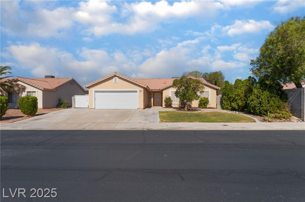 5243 Edna Crane AVE