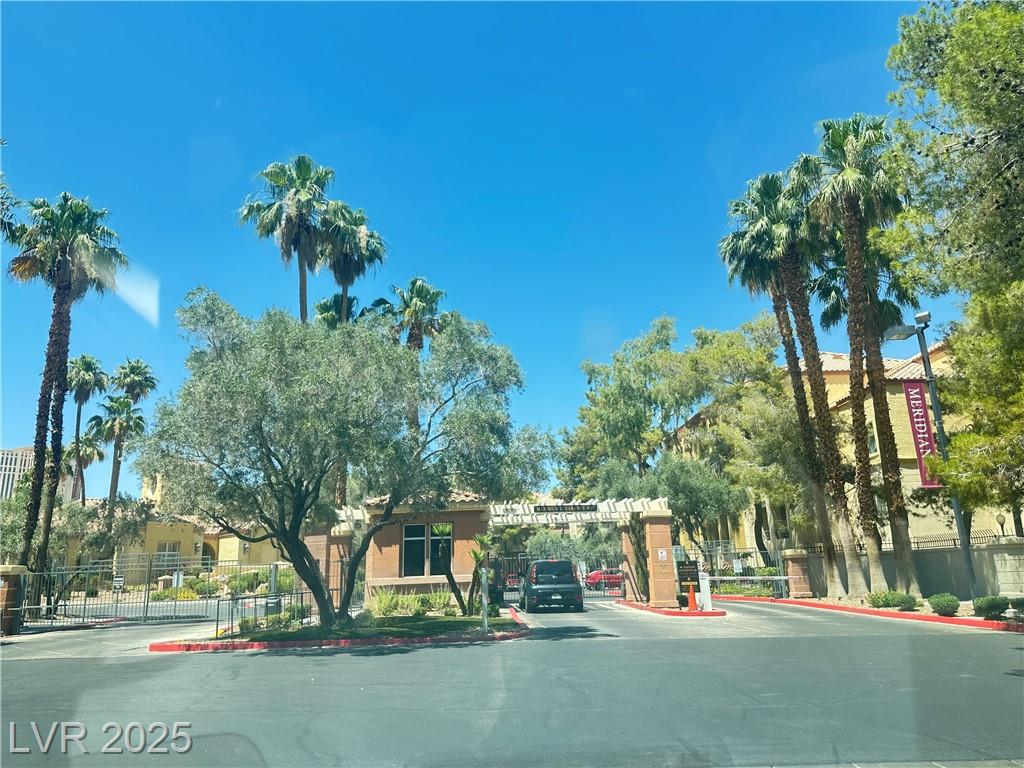 270 FLAMINGO RD