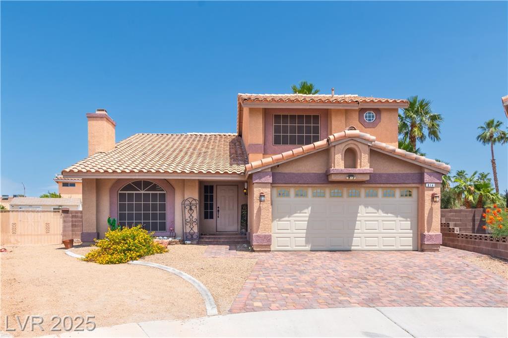 914 Crowfoot CIR