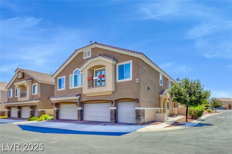 3521 Hazelnut Pine PL