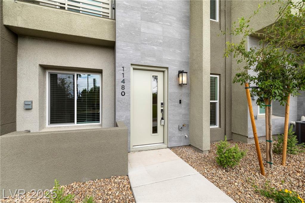 11480 Roaring Peak DR