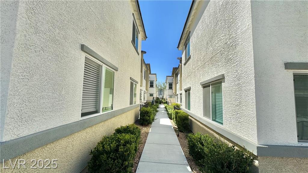 12349 Golden Wreath Road 2 
