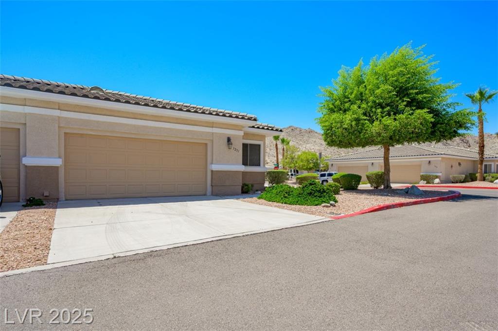 3251 Pheasant Hills WAY