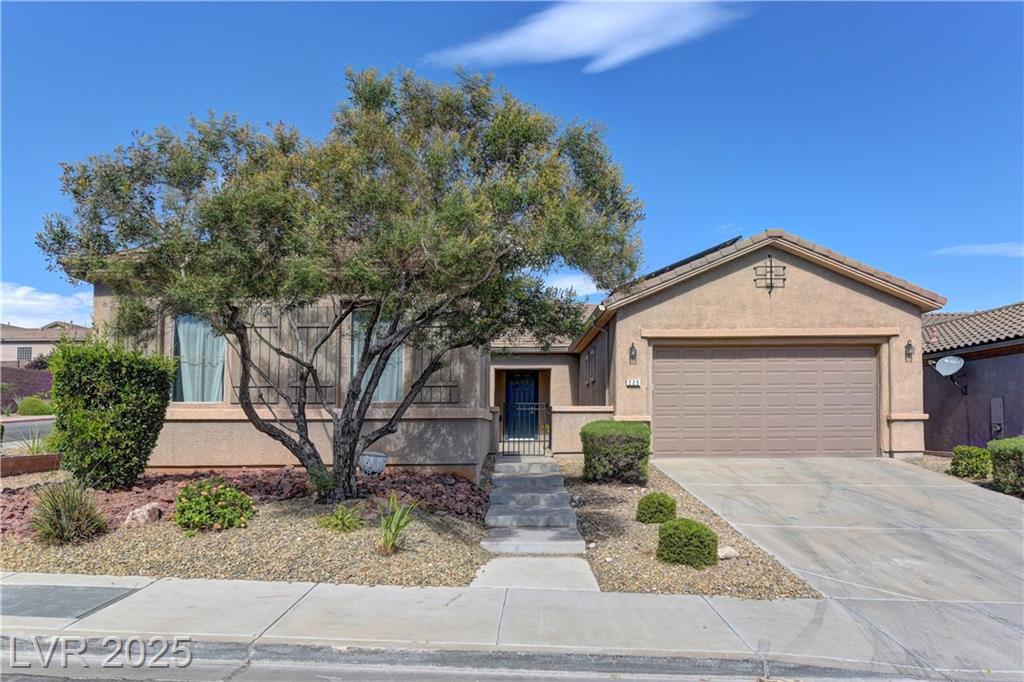 225 Palmetto Pointe DR