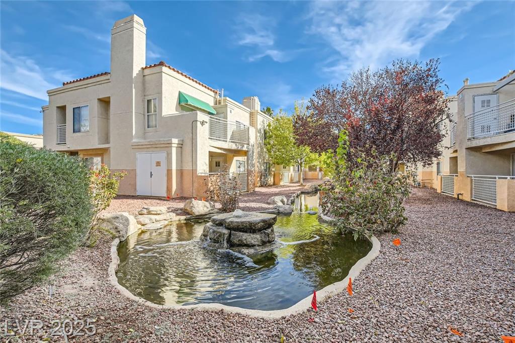 5000 Red Rock ST