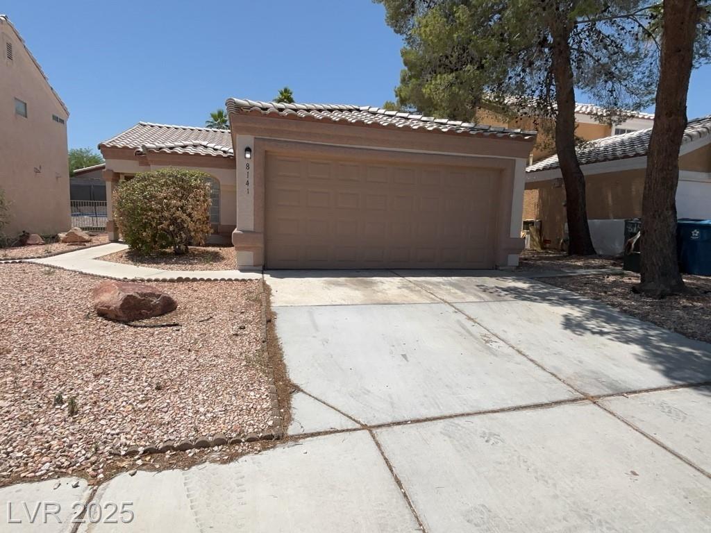 8141 Sickle LN