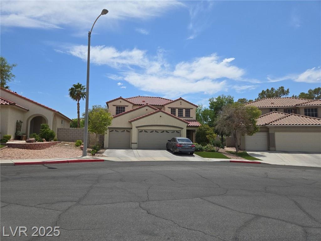 3033 Panorama Ridge DR