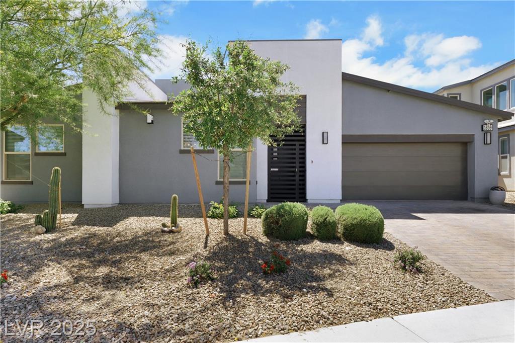 1609 Dream Canyon AVE