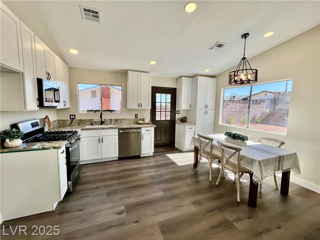 407 Tiger Lily Way WAY