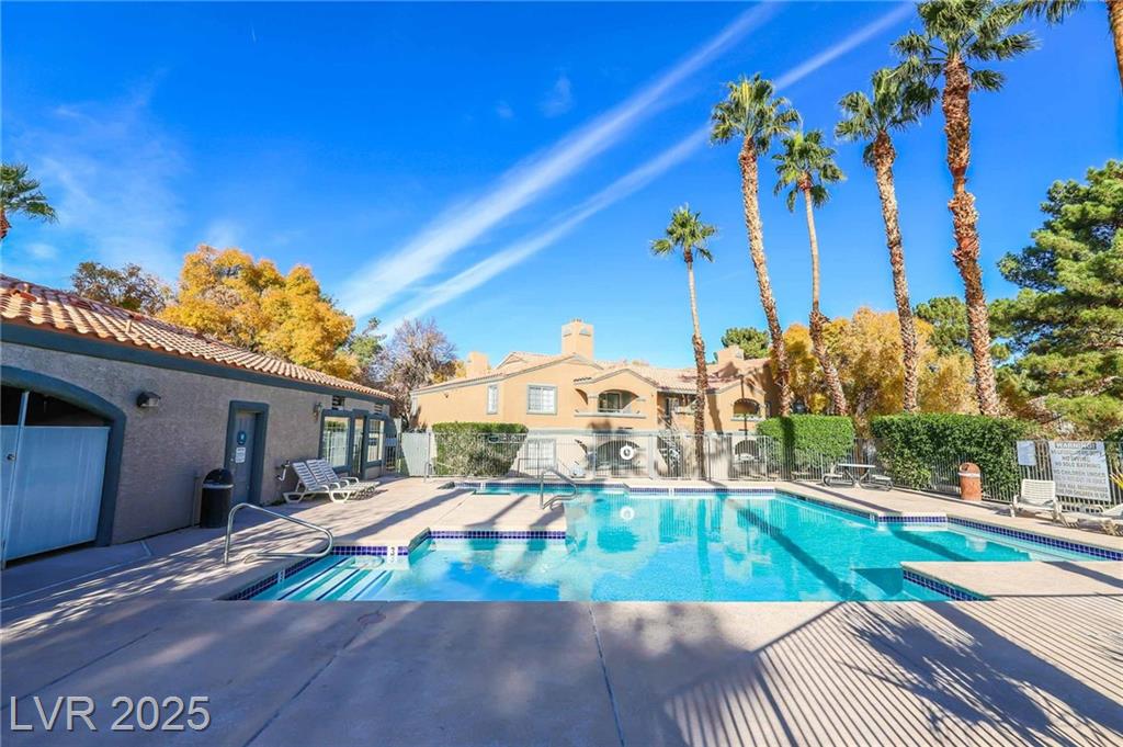 230 Mission Newport LN