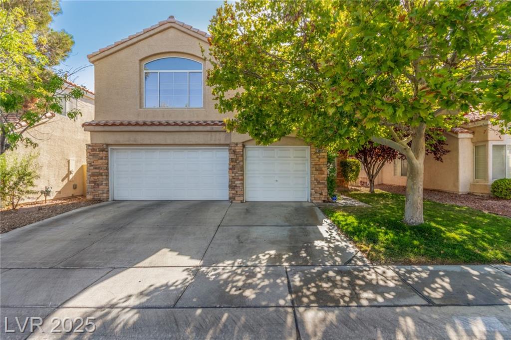 2309 Bloomington DR