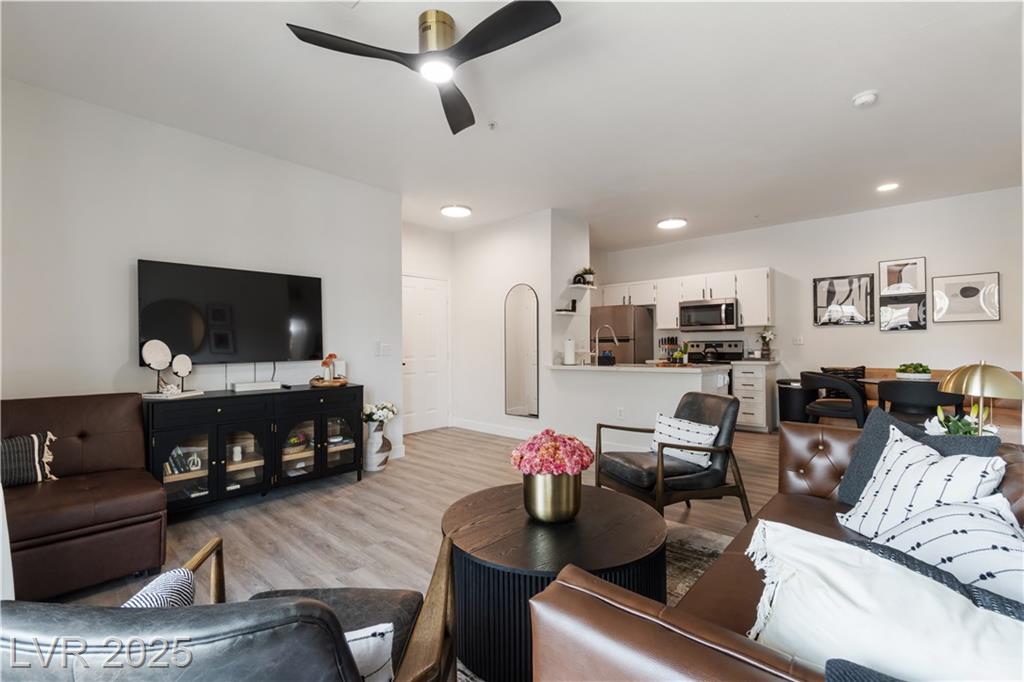 2900 Sunridge Heights PKWY