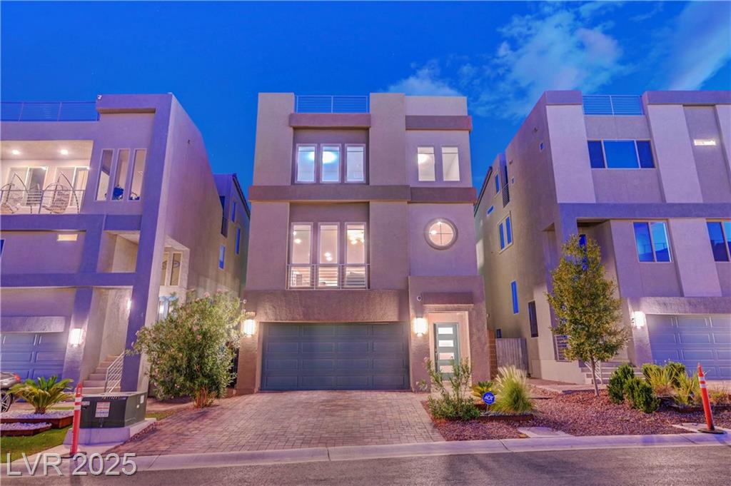 8023 Haywood Estate AVE