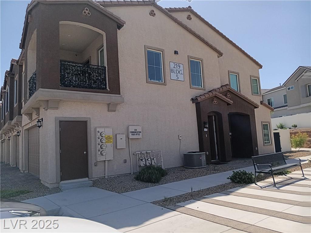 219 Cordelia Cove AVE