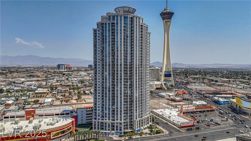 200 Sahara AVE