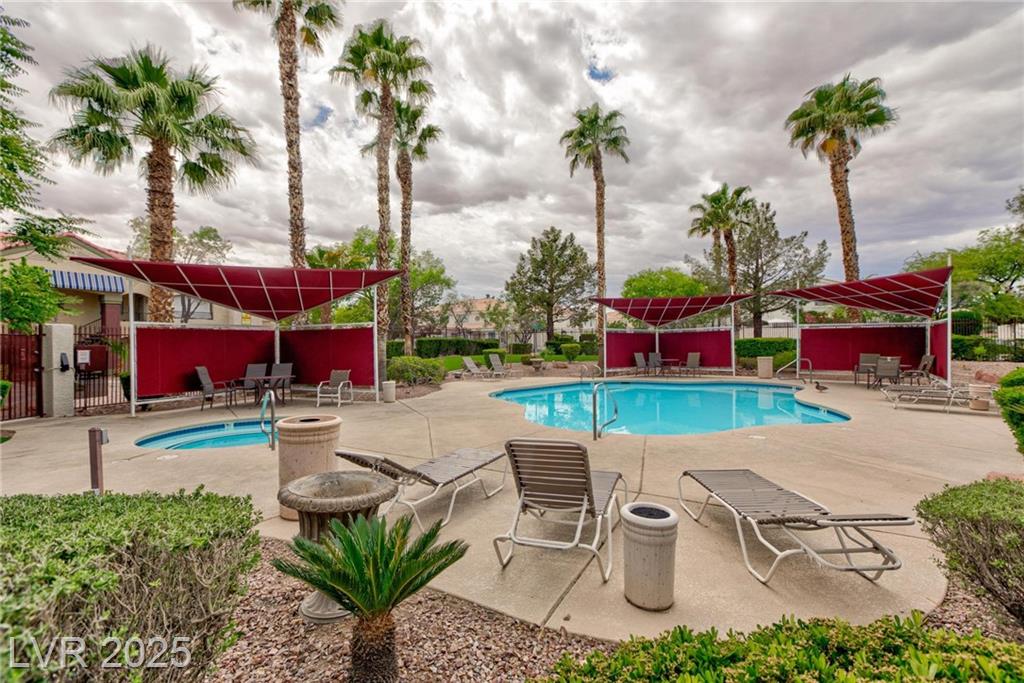 7885 Flamingo RD