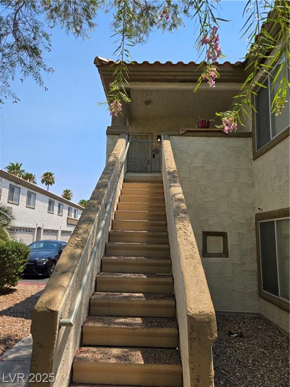 6808 Indian Chief DR
