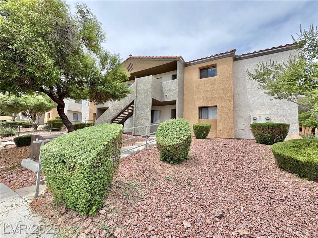 3151 Soaring Gulls DR
