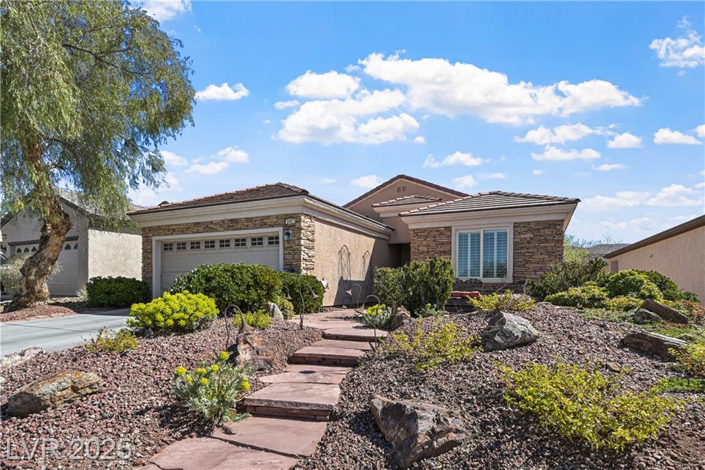 2467 Moonlight Valley AVE