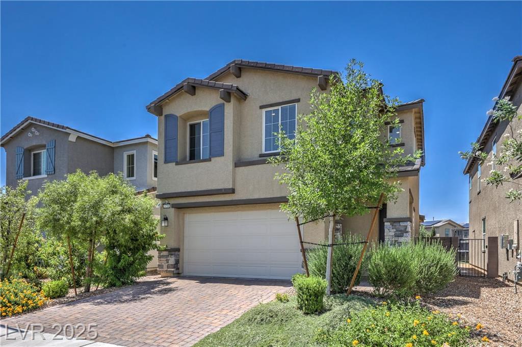 3758 Bright Aquarius LN
