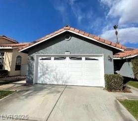 2802 Camelback LN