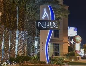 200 SAHARA AVE