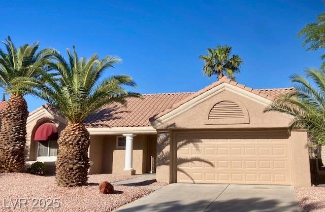 2520 Silverton DR