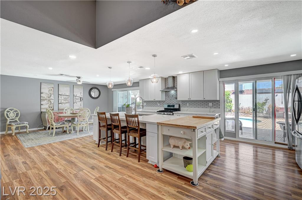 6358 Elmira DR
