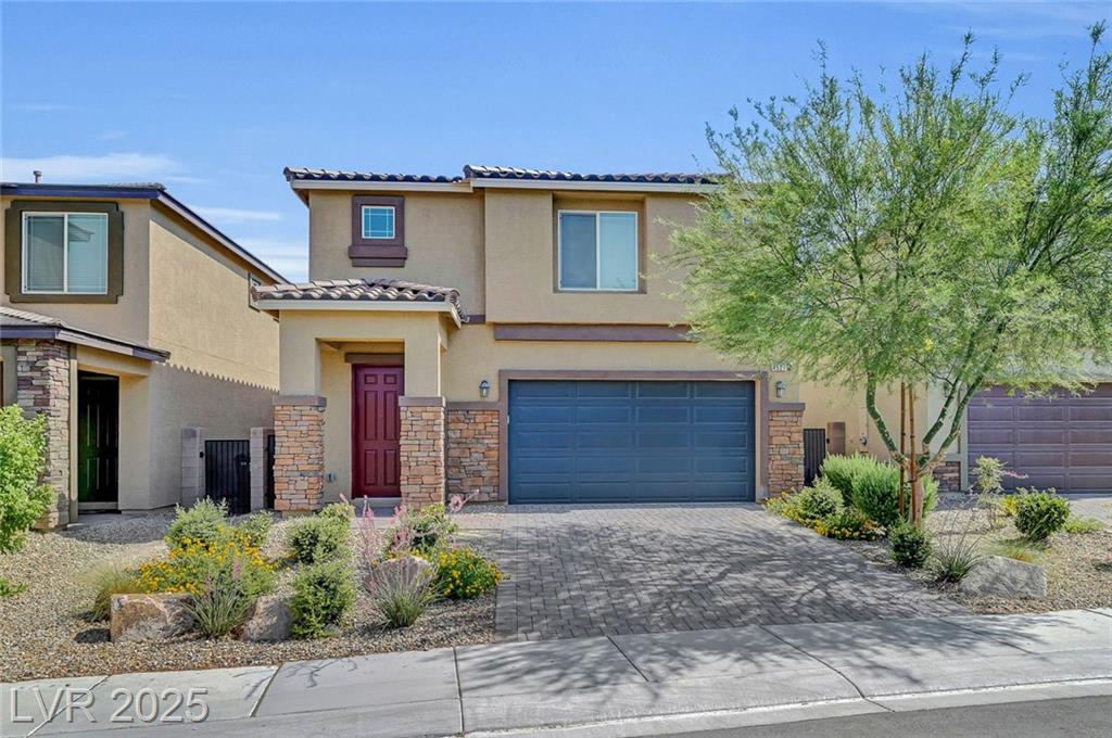 4527 Solitude Falls AVE