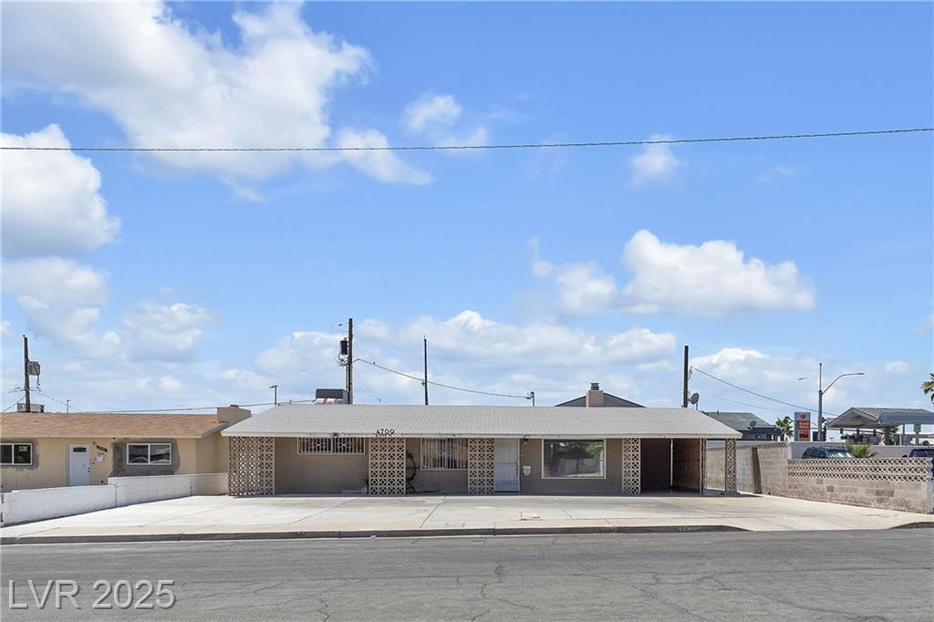 4709 Alpine PL