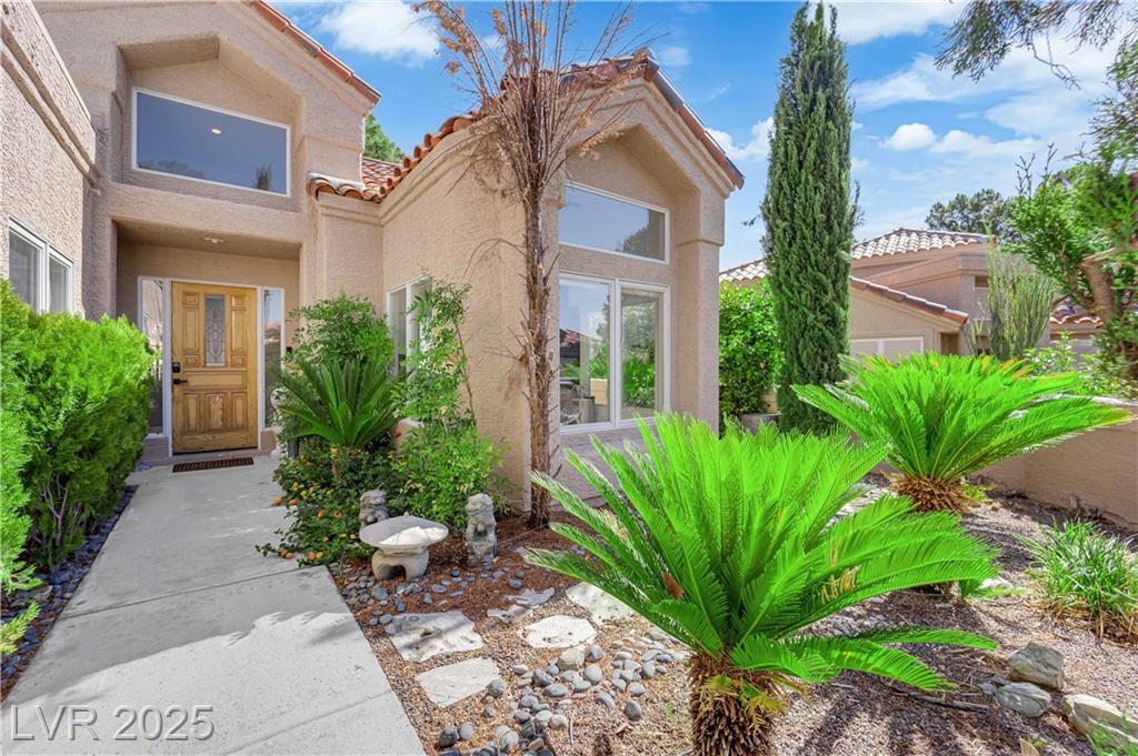 8170 Round Hills CIR