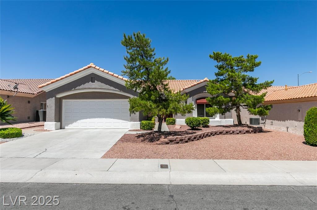 2505 Rocky Plains DR
