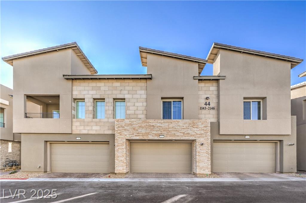 600 Carriage Hill DR