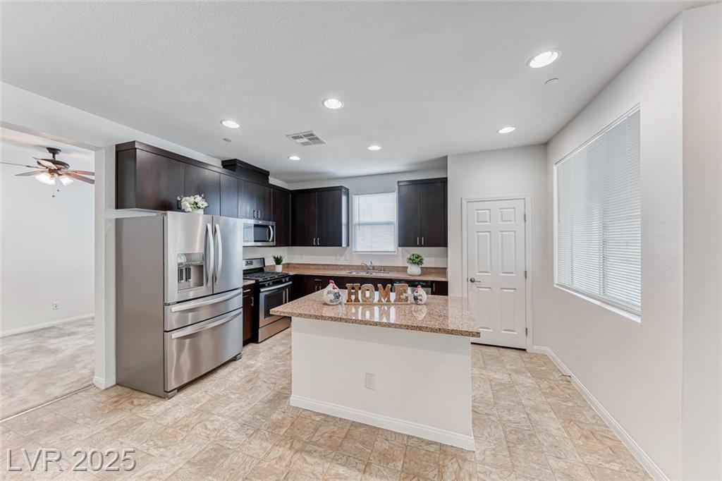 1024 Via Panfilo AVE