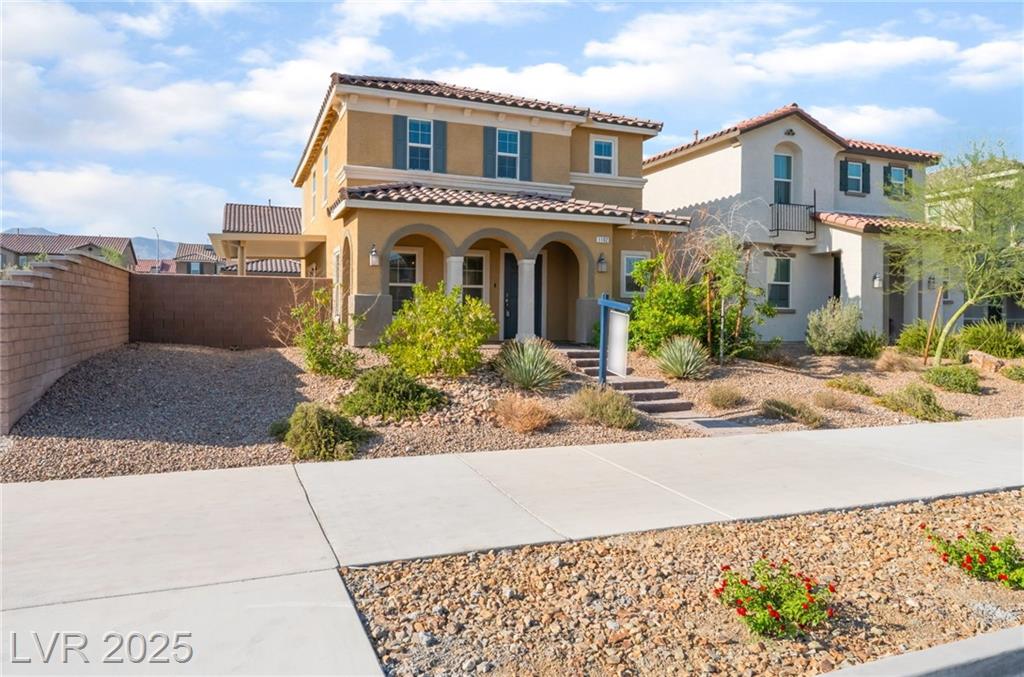 1102 Dorrell LN