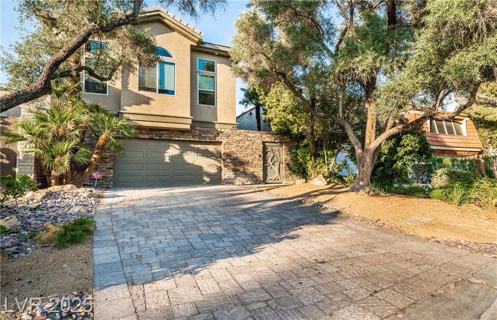 980 Vegas Valley DR