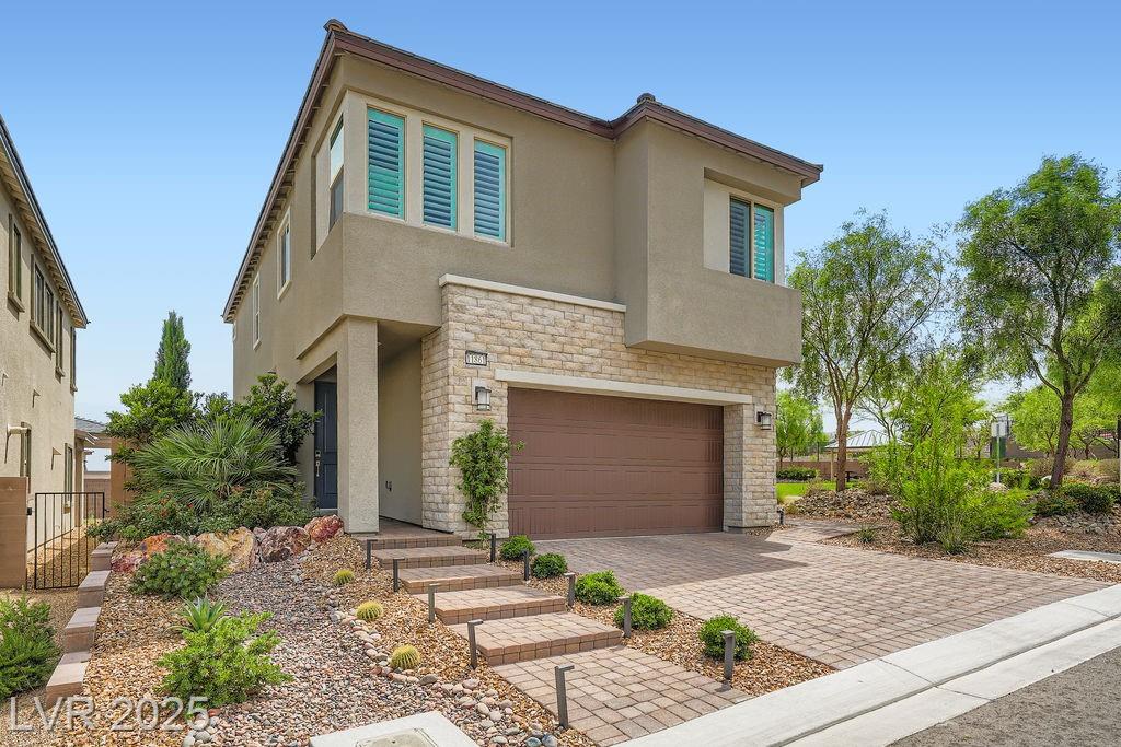 11861 Pelican Butte AVE