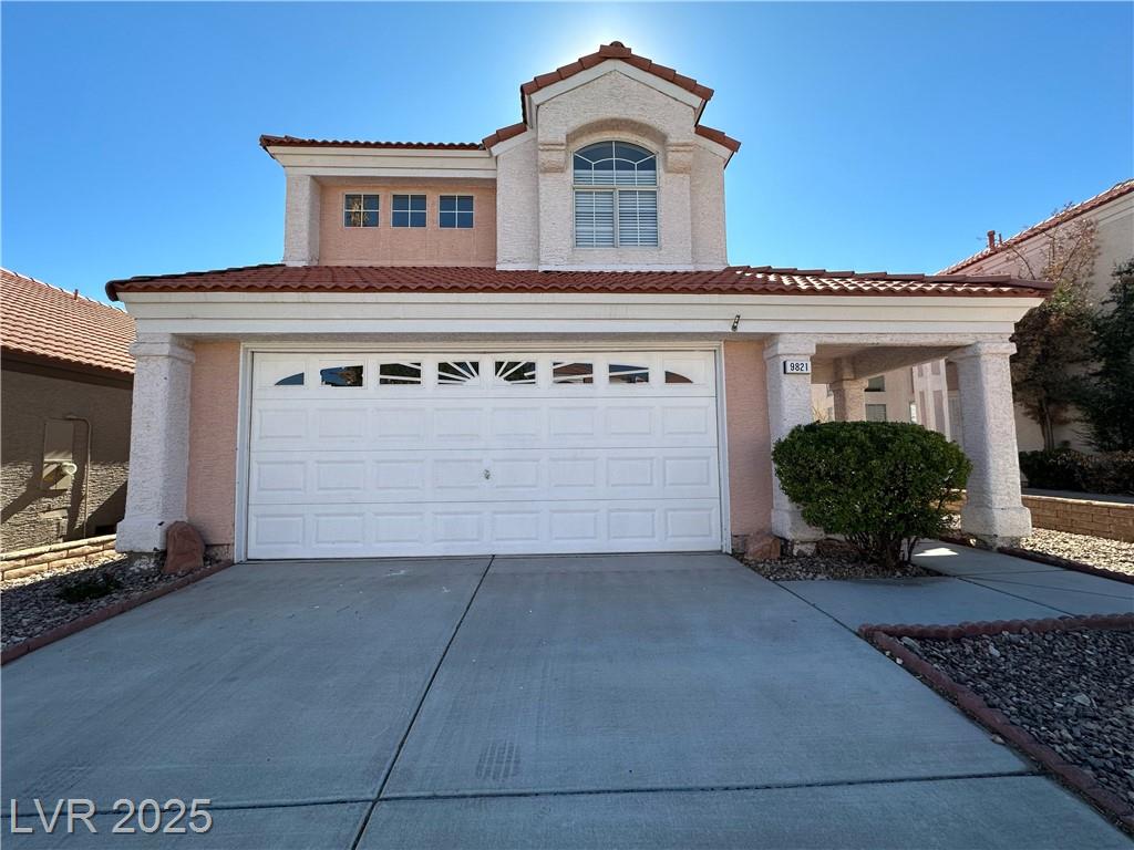 9821 Cactus View AVE