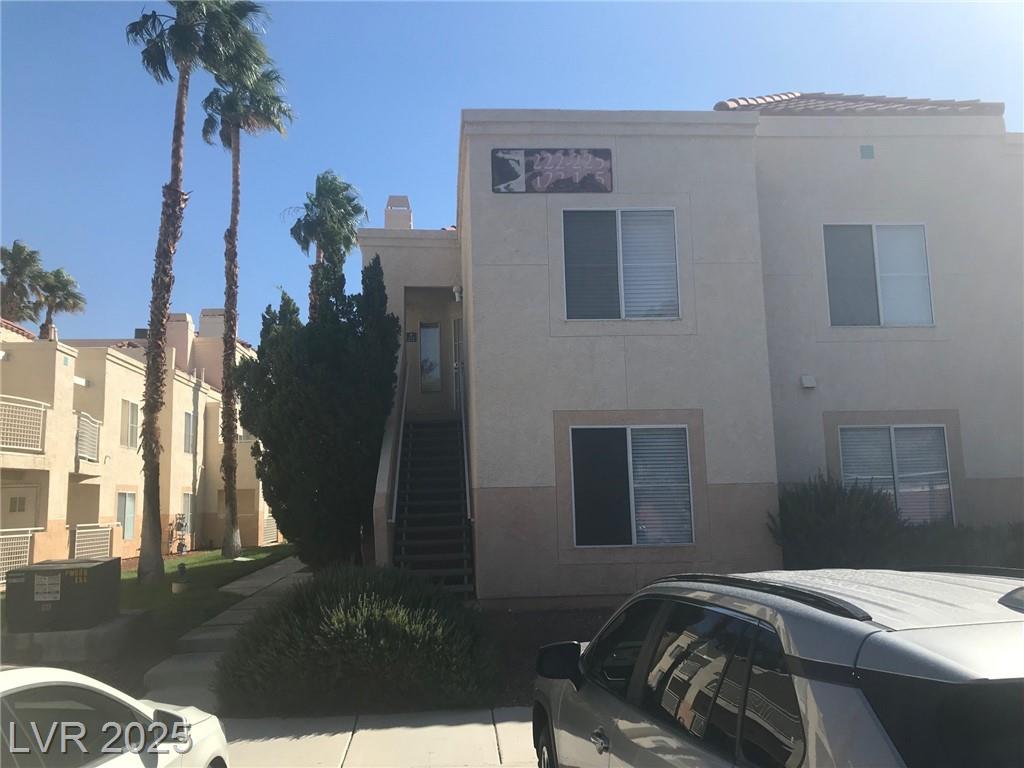 5000 Red Rock ST
