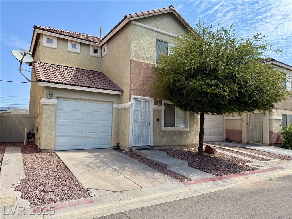 5262 Paradise Skies AVE