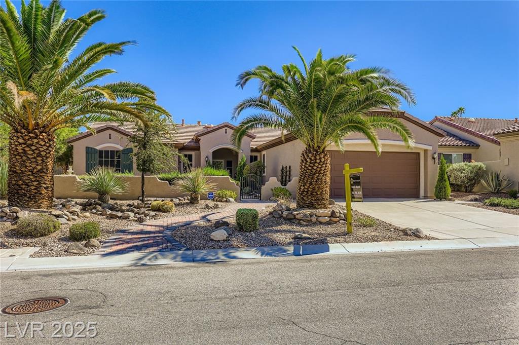 2316 Hardin Ridge DR