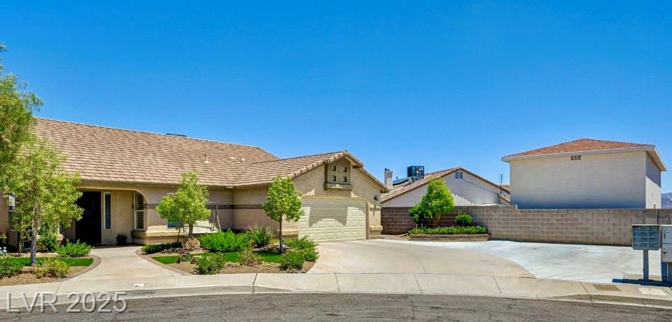532 Calypso DR