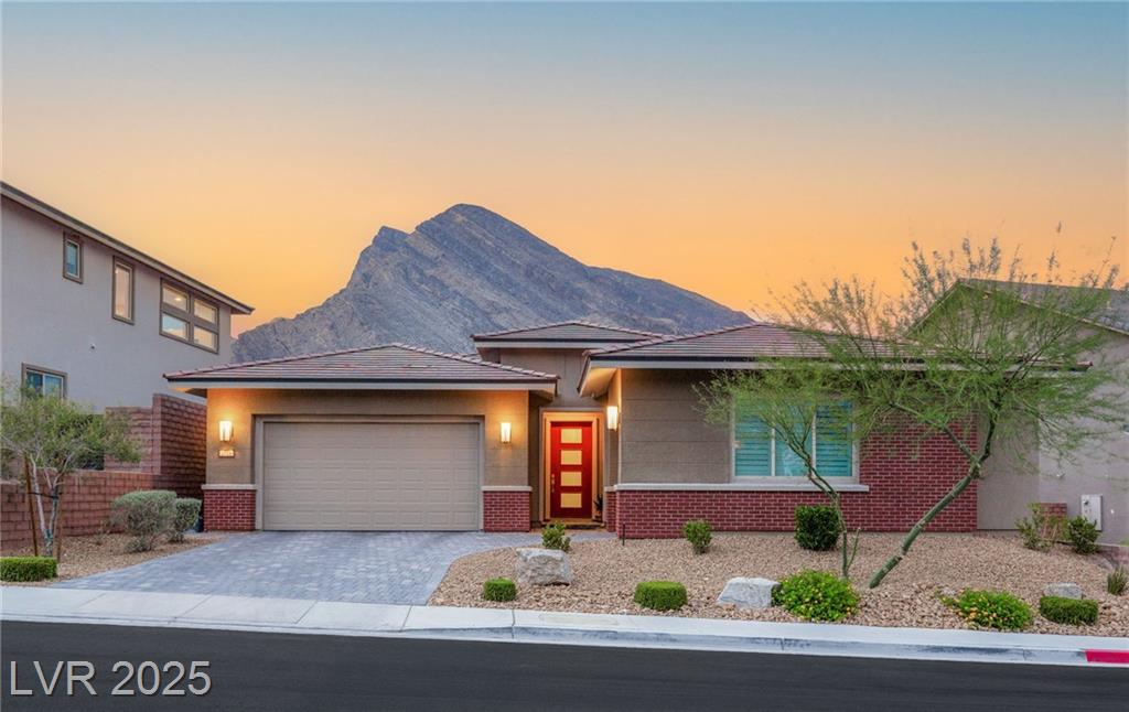 2721 Nevada Agave LN