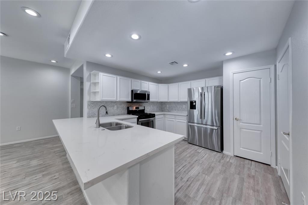 2325 Windmill PKWY