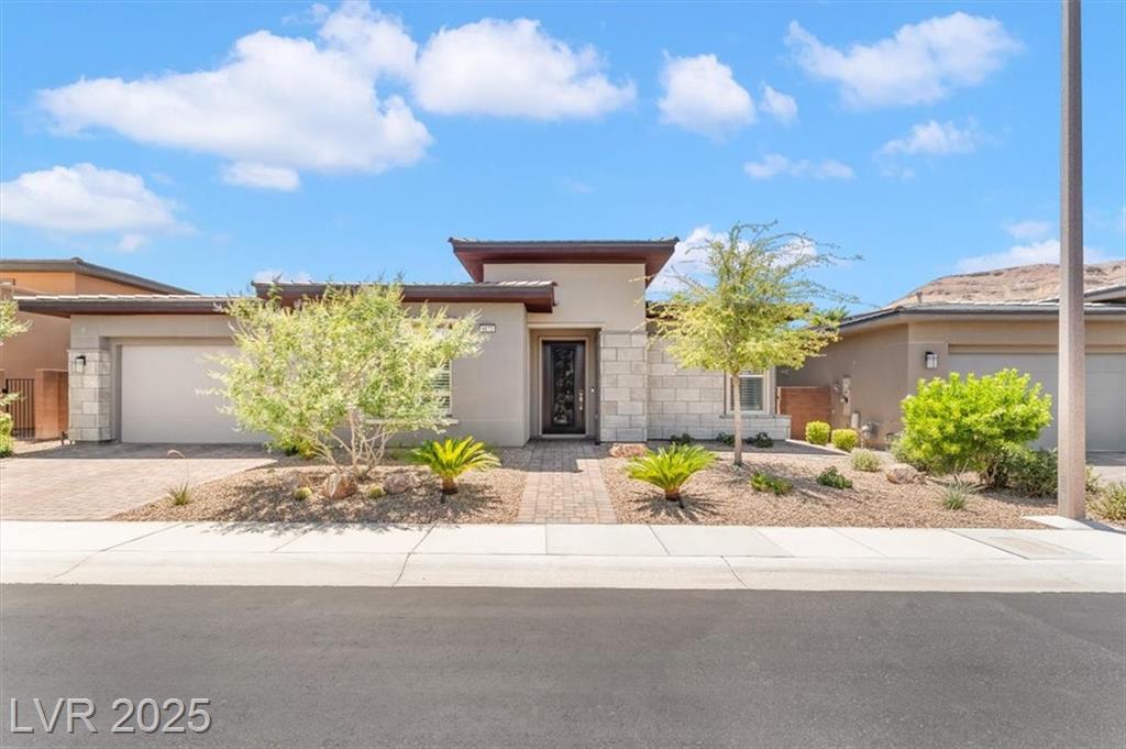 6673 Titanium Crest ST