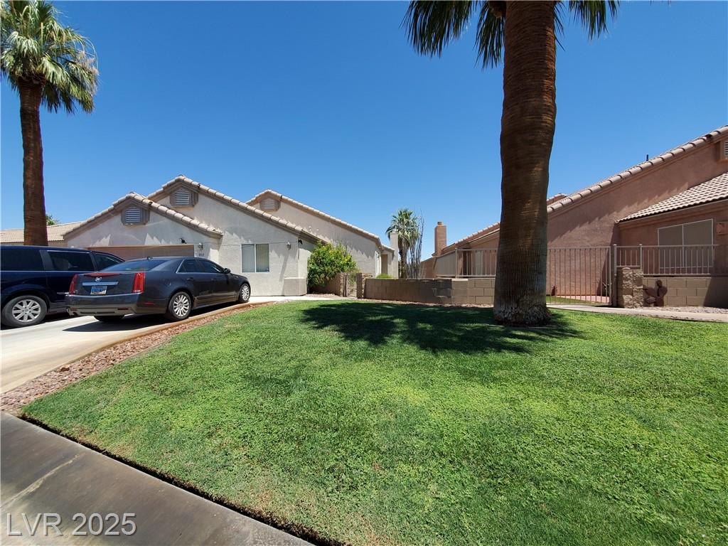 1117 Golf Club DR