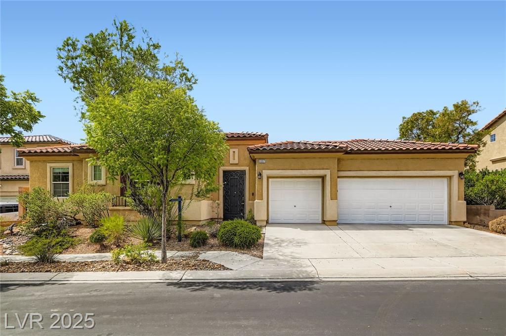 9337 Gold Lake AVE