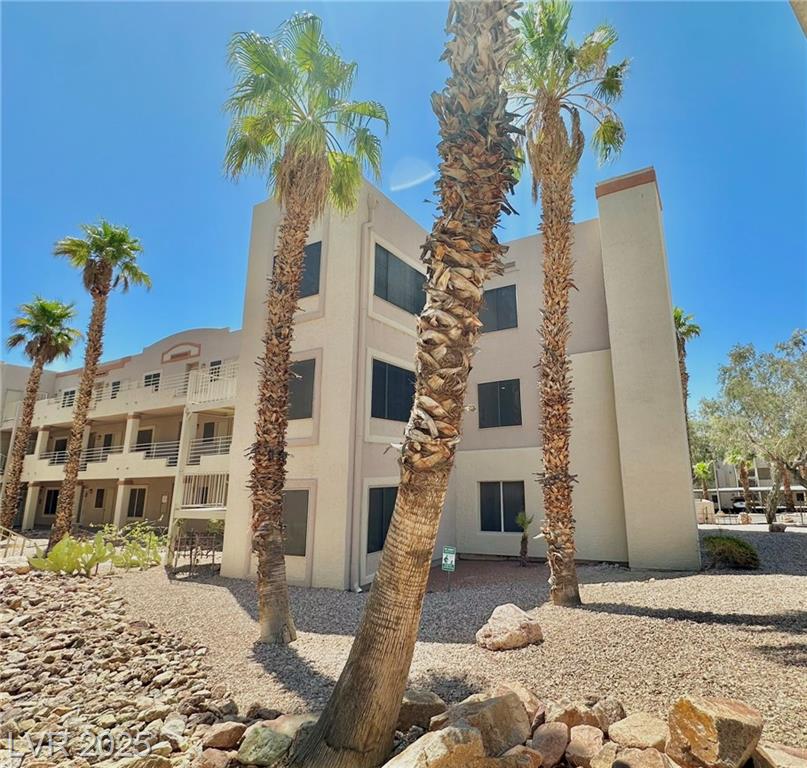 2060 Mesquite LN