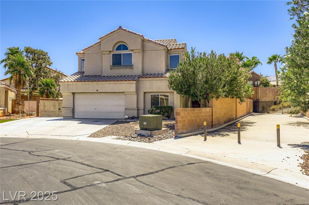 233 Horizon Peak DR