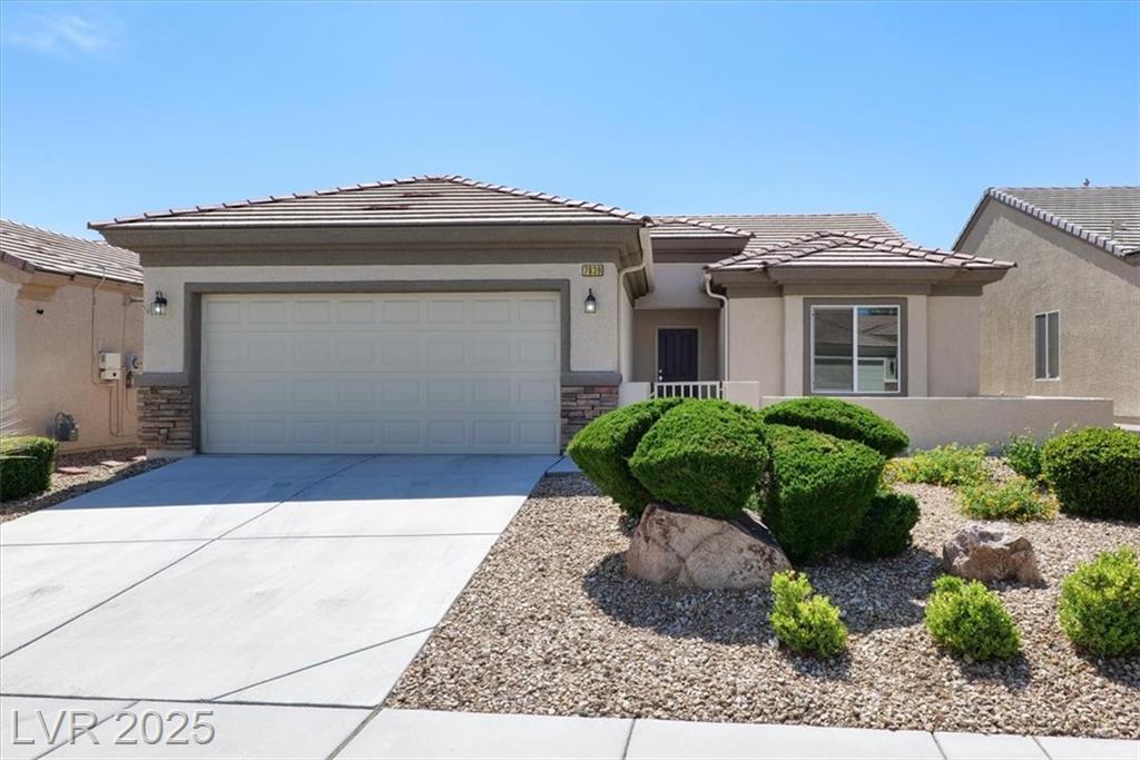 7839 Lyrebird DR